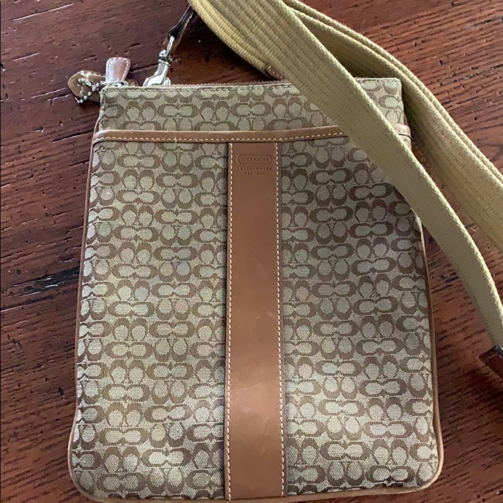 Vintage coach messenger bag